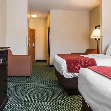 Comfort Suites Canton - Detroit Экстерьер фото