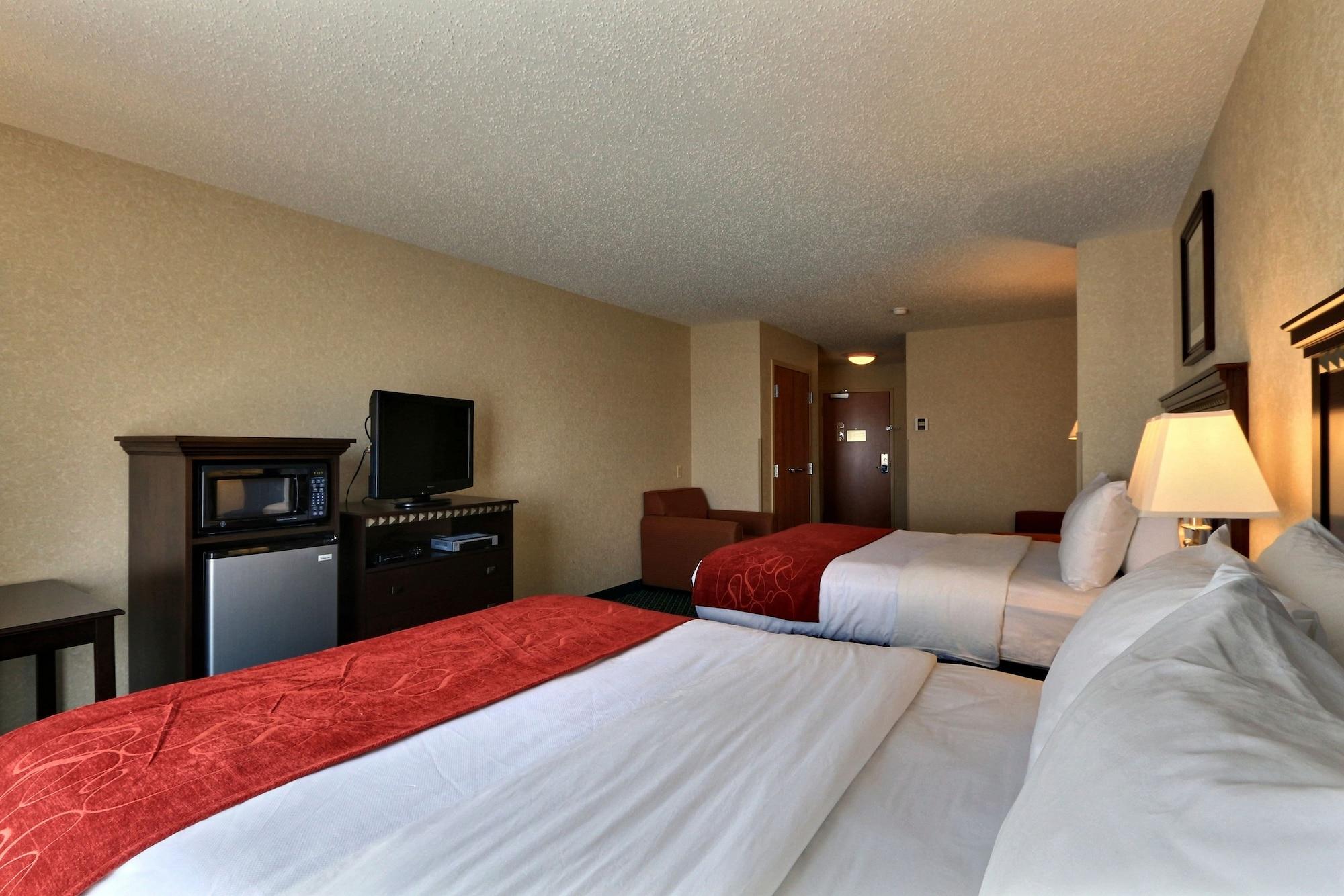 Comfort Suites Canton - Detroit Экстерьер фото