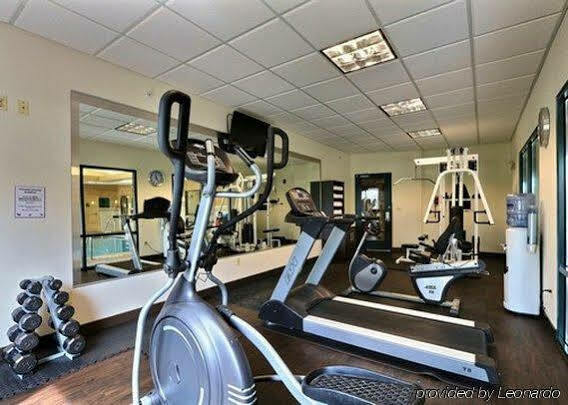 Comfort Suites Canton - Detroit Экстерьер фото